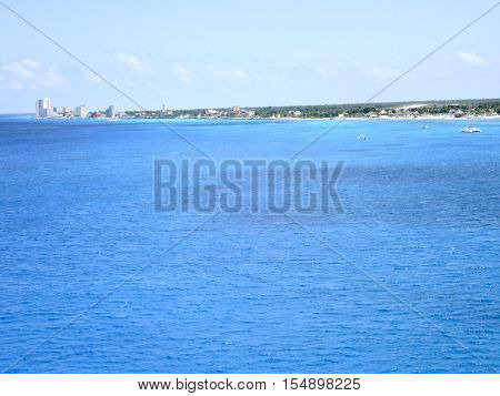Beach shore line from a distance on the ocean