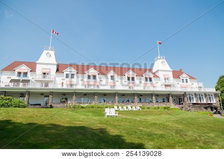 Windermere, On, Canada - July 21, 2017: The Historic Windermere House On A Sunny Day At Lake Rosseau