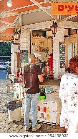 Tel Aviv, Israel - September 17, 2017: Old Stall Of Street Cafe At The Corner Of Boulevard Rothschil