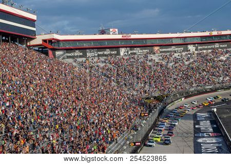 August 18, 2018 - Bristol, Tennessee, USA: The Monster Energy NASCAR Cup Series teams take to the track for the Bass Pro Shops NRA Night Race at Bristol Motor Speedway in Bristol, Tennessee.