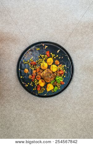 paupiette of veal rolls with Vegetable Planter