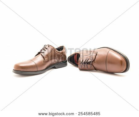 Close-up Pair Brand New Dress Cap Toe Oxford Shoes Isolate On White