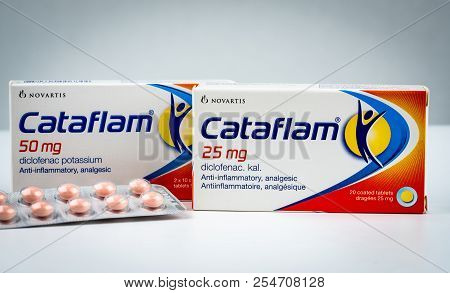 Chonburi, Thailand-august 3, 2018 : Cataflam 25 Mg And 50 Mg. Diclofenac Potassium Product Of Novart