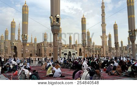 Madinah, Saudi Arabia - February 7, 2017 : Pilgrim Walking In An-nabawi Mosque, The Mossque Often Ca