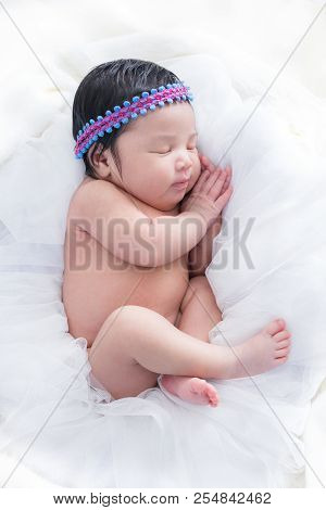 Newborn 30 Day Old Baby Girl Sleep On White Bed Relaxing Feelgood Happy