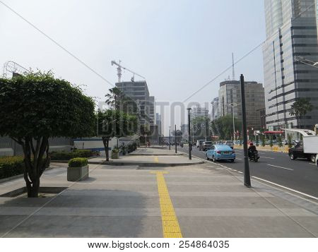 Jakarta, Indonesia - August 2, 2018: Wide Pedestrian Sidewalk On Jalan Thamrin.