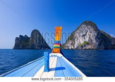 Koh Chuak Island,trang Province Thailand,cliff At Koh  Koh Kradan Island,pakmeng Sea