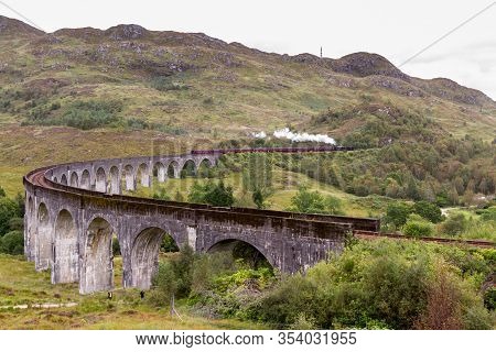 Glenfinnan Viaduct, Scotland