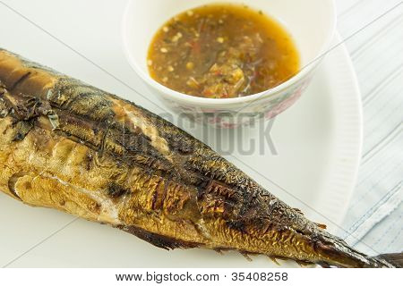 Fisk grillet, Saba grill Sause