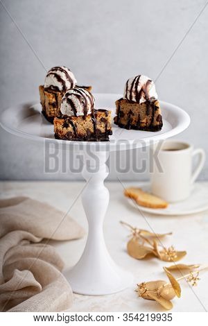 Little Bite Sized Dessert, Tollhouse Cookie Pie With Ice Cream