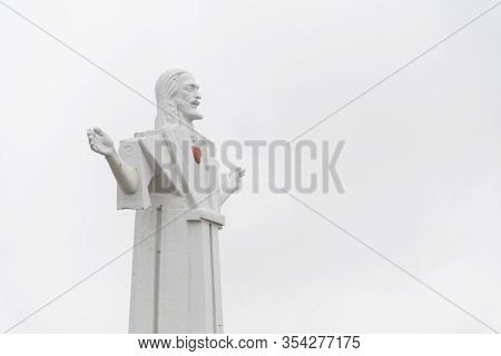 Mar Del Plata, Buenos Aires / Argentina; Feb 1, 2017: Known As Christ The Redeemer Or San Salvador, 