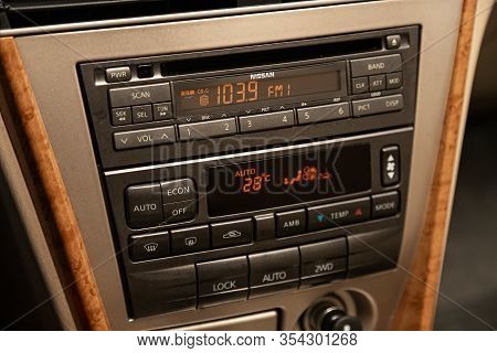 Novosibirsk, Russia -  January 15, 2020: Nissan Xtrail,  Car Dashboard Audio In Fm-receiver, Cd, Vol