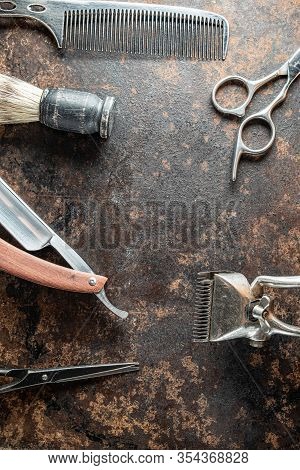 Vintage Barber Tools Dangerous Razor Hairdressing Scissors Old Manual Clipper Metal Comb Shaving Bru
