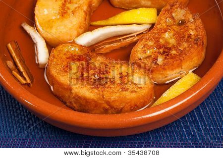 Dessert caldo