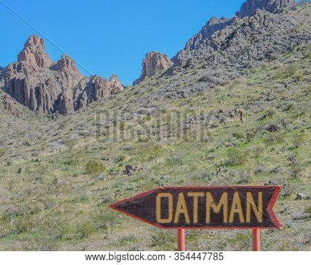 Oatman Sign, A Wild West Ghost Town On U.s. Route 66 In The Black Mountain Range Of The Sonoran Dese