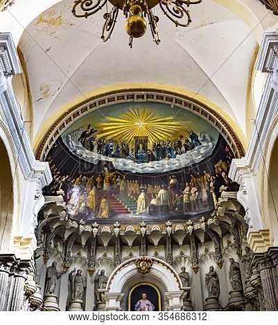 Puebla, Mexico - January 5, 2019 Statues Virgin Mary Frescoes Altar La Compania Church Puebla Mexico