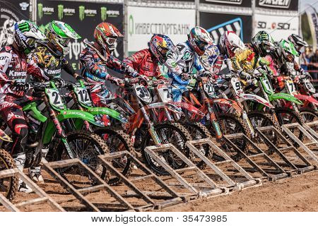 Semigorje, Russland 22. Juli: Unbekannte Fahrer beim grand Prix von Russland der Fim Motocross Welt Cham