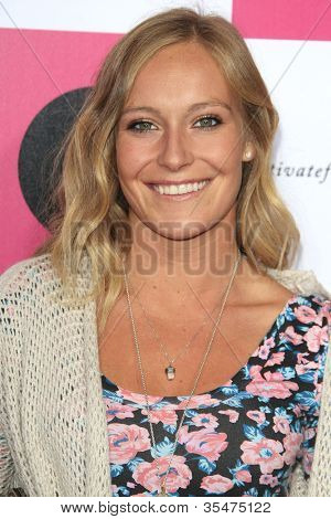 LOS ANGELES - 25 de julio: Jamie Anderson en 6 º premio anual de diseño de Billabong para evento de humanidad en Paramou