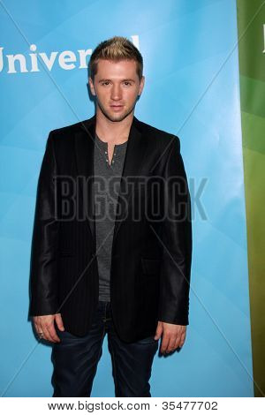 LOS ANGELES - Temmuz 25: NBC Universal kablo TCA yaz 2012 basın turu Travis Wall gelir 