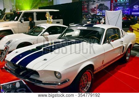 Pasay, Ph - Nov. 6: Ford Mustang Shelby Gt 500 At Manila Auto Salon On November 6, 2016 In Smx Conve