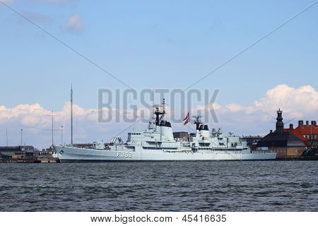 HDMS Peder Skram