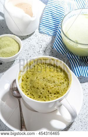 Matcha Mugcake In Cup