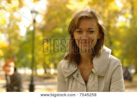 Vrouw in park