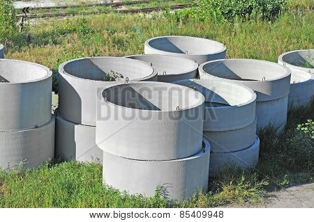 Concrete circle pit