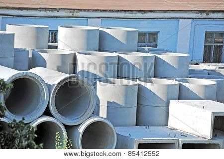 Concrete circle pit