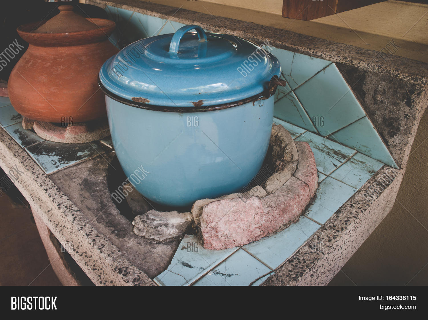 Ancient Pot Zinc Clay Image & Photo (Free Trial) Bigstock