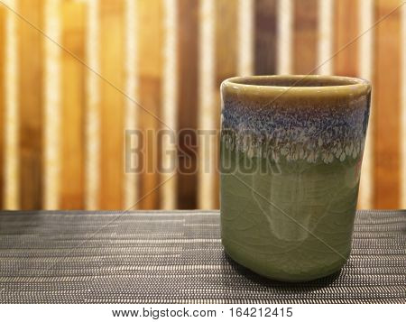 hot green tea an idea of the best beverage with the Japanese style foods and healthy