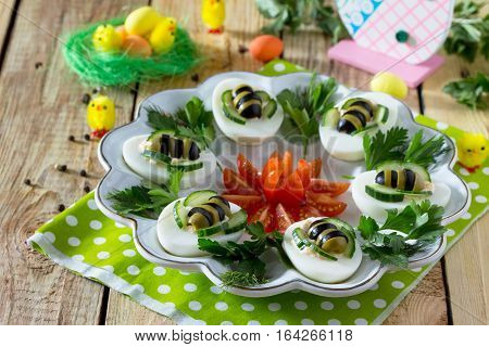 Breakfast Or Lunch For Children - Hard Boiled Egg Bee. Merry Easter Meal For The Children.