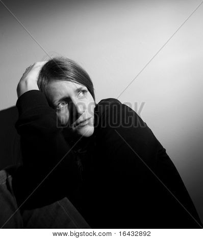 Ung kvinde lider af svær depression