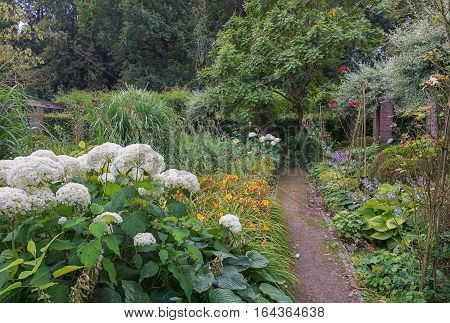 English garden style park Mondo Verde Netherlands.