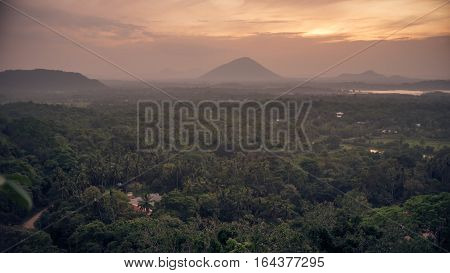 Sri Lanka: Dambulla National Park at sunset