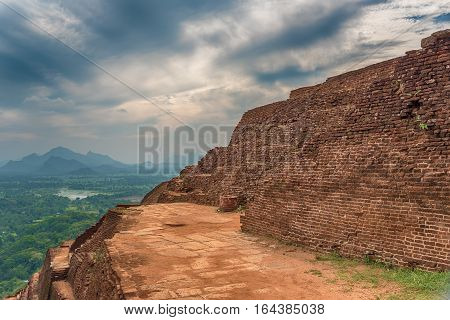 Sri Lanka: ancient Lion Rock fortress in Sigiriya or Sinhagiri