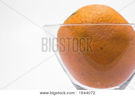 Orange w kieliszku Martini