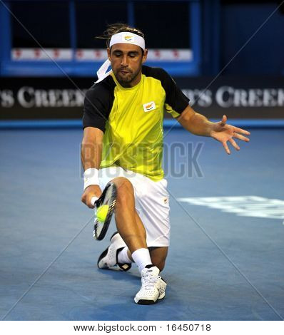 MELBOURNE, Australien - 23. Januar: Marcos Baghdatis in seinem Match gegen Lleyton Hewitt während der 2