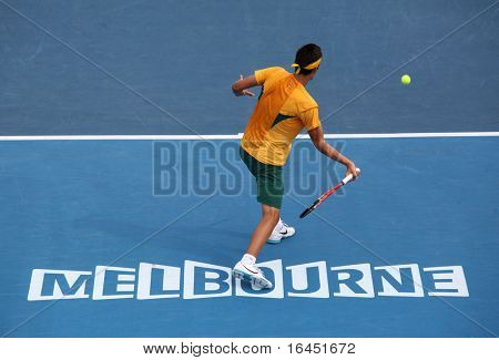 MELBOURNE, AUSTRALIA - 7 marzo: Bernard Tomic dell'Australia nella sua vittoria contro Lee Hsin-Han di T cinese