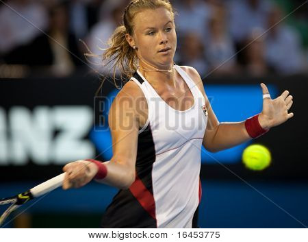 MELBOURNE - Januar 20: Vera Dushevina Russlands in ihre zweite Runde gegen Samantha Stosur von Aus