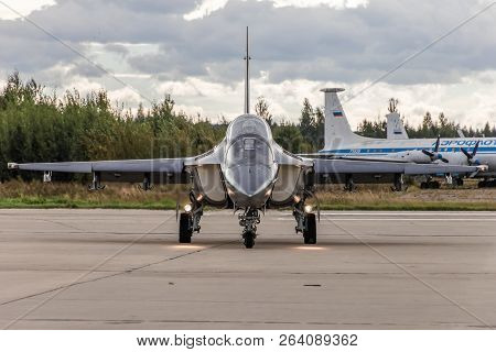 Kubinka, Russia - September 7, 2016: Yakovlev Yak-130 On The Runway, In The Background An Old Airpla