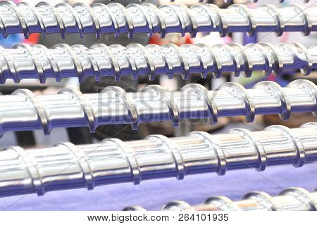 Screw Press Parts For Plastic Injection Machine ; Selective Focus