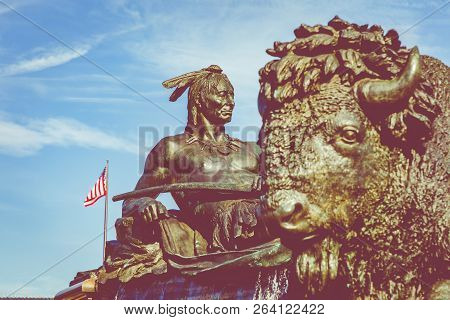 Philadelphia, Usa - September 19, 2018: George Washington Monument In Philadelphia. The Statue Desig