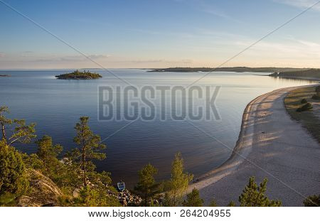 Shore Lake Ladoga Skerries Karelia Russia Beach Coast Autumn Landscape
