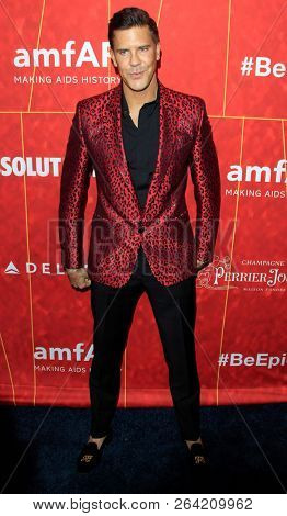 LOS ANGELES - OCT 18:  Fredrik Eklund at the 2018 amfAR Inspiration Gala at the Wallis Annenberg Center for the Performing Arts on October 18, 2018 in Beverly Hills, CA