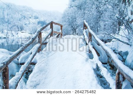 Croatia, Plitivice, Frozen Waterfalls In Popular Nature Park Plitvicka Jezera