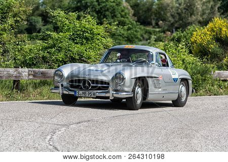 Pesaro Colle San Bartolo , Italy - May 17 - 2018 : Mercedes-benz 300 Sl CoupÉ (w198) 1955 On An Old 