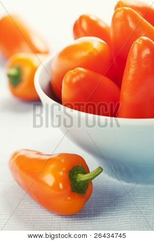 peperoni freschi arancione