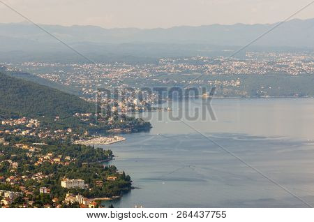 Sunset Above The Adriatic Sea Bay In Norhtern Croatia. Istria Is The Largest Peninsula In The Adriat