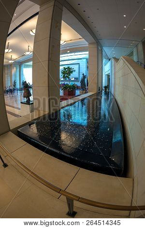 Washington Dc, Usa-september 4,2018: The United States Capitol Visitor Center (cvc) Is A Large Under
